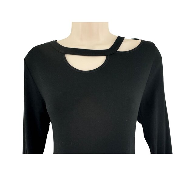 Size Small LITTLE BLACK CUTOUT SOFT KNIT SHIFT DRESS Day/Evening All-Season - Picture 3 of 5